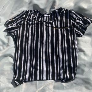 Medium black and white shirt with bronze zipper and buttons